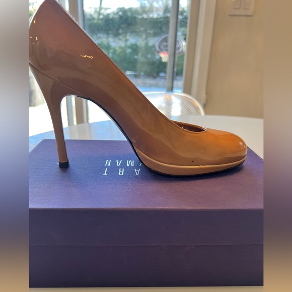 STUART WEITZMAN NUDE PATENT LEATHER ROUND TOE PUMPS PLATSWOON
ADOBE ANILINE 8.5 - Picture 10 of 11